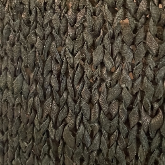 Crochet Leather Top with Contrasting White V Shape Fringe - Picture 6 of 6